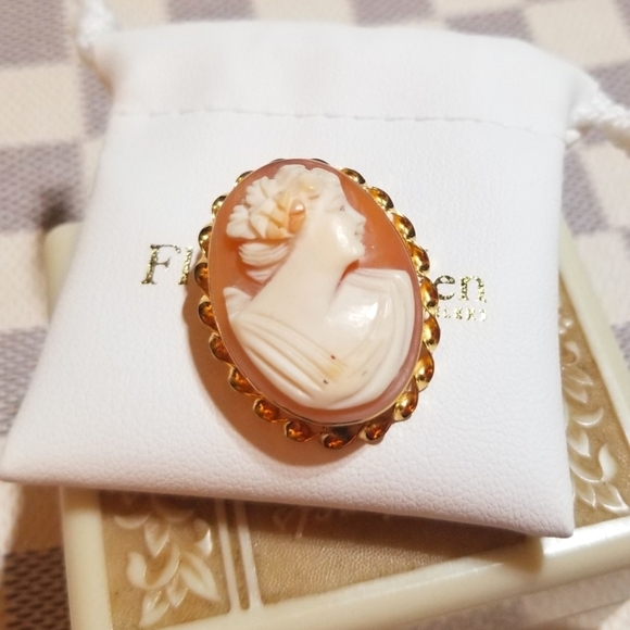 Vtg SOLID 10KT GOLD Hand Carved Shell Cameo Brooch - Picture 6 of 6